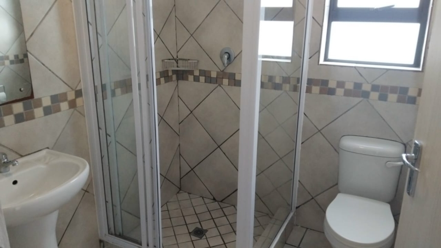 To Let 2 Bedroom Property for Rent in Myburgh Park Western Cape